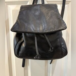 Liz Claiborne Black Leather Backpack 🖤